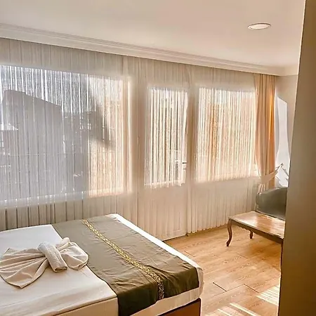 Hotel Grand Sami